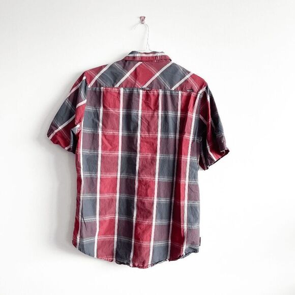 Billabong Mens Short Sleeves Button-Down Shirt Red Gray Plaid Size XL - Picture 2 of 6
